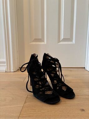 Louise et Cie Black Lace-Up Suede Heels